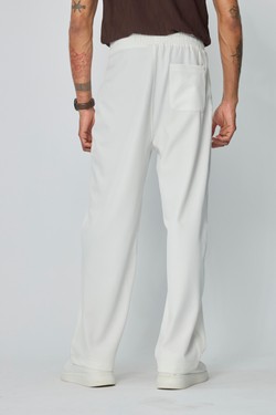 CF058124-15-BLANC