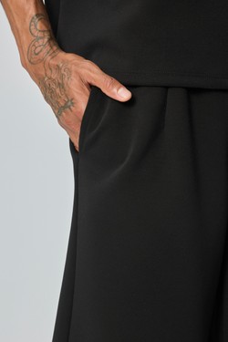 FL086-1-NOIR