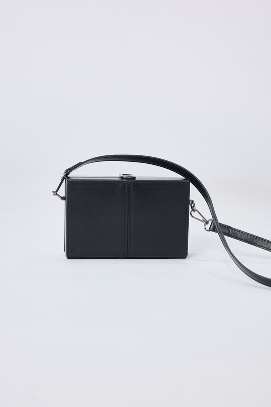 PC60525-NOIR