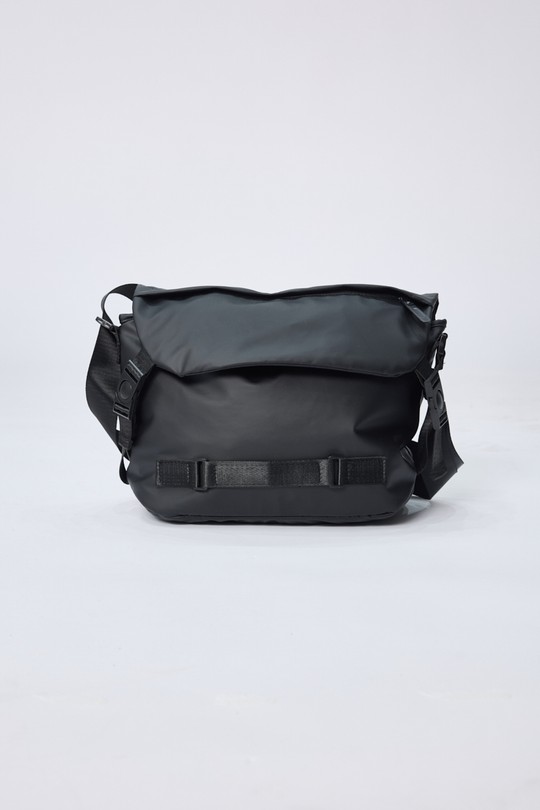 PC60717-NOIR