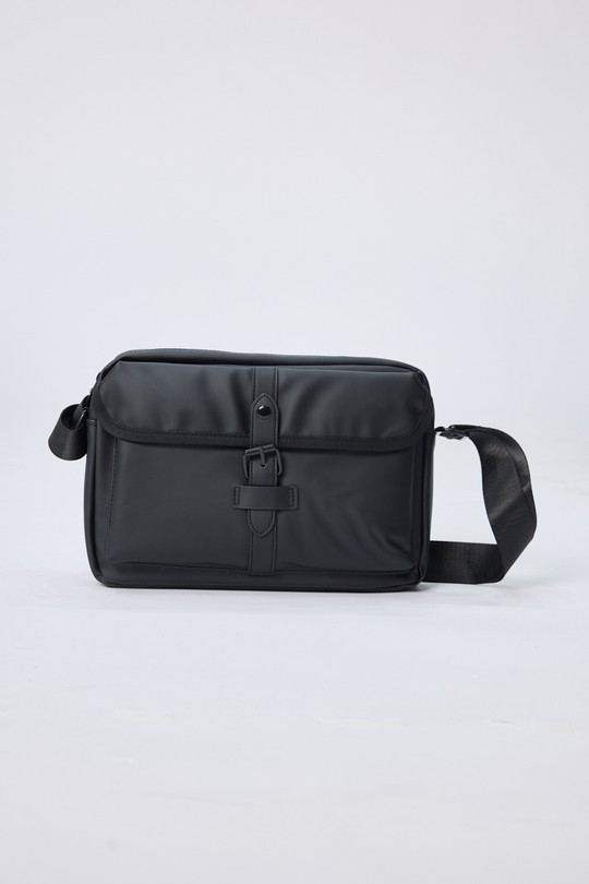 PC60718-NOIR