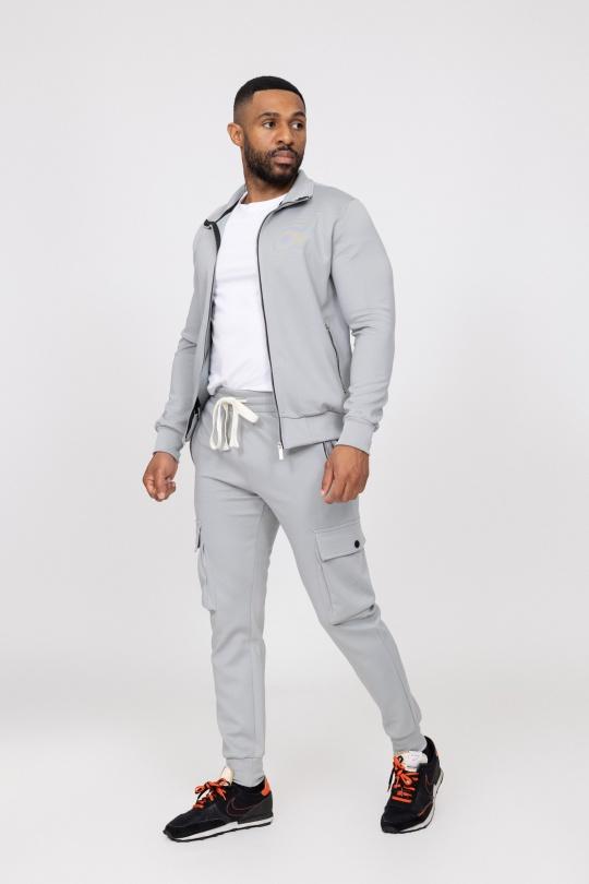 E696-GRIS