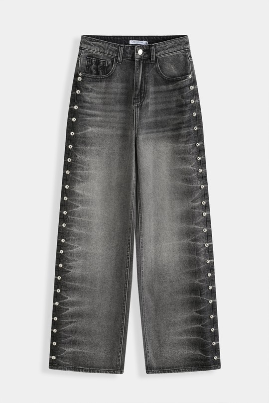DC3004-1-NOIR